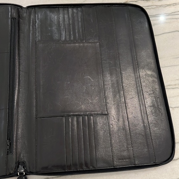 Vintage Authentic PRADA Black Leather Document Holder w/ Zipper - Picture 8 of 16